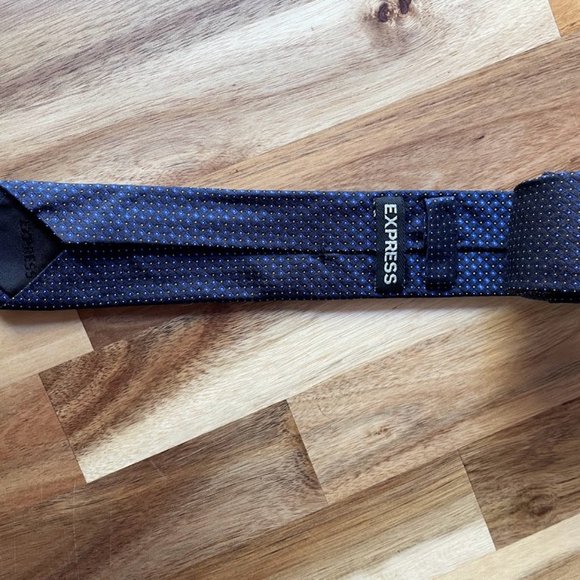 Express Blue on Blue Diamond Tie - Picture 3 of 3